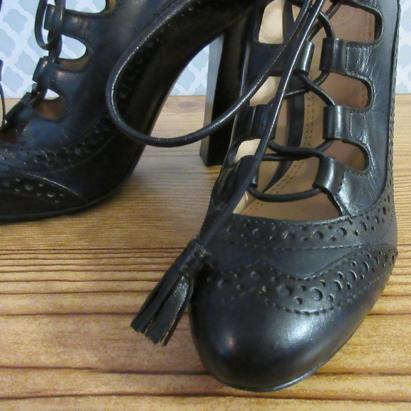 Tory Burch Astrid Lace up Vintage Inspired 5.5 M - Picture 5 of 13